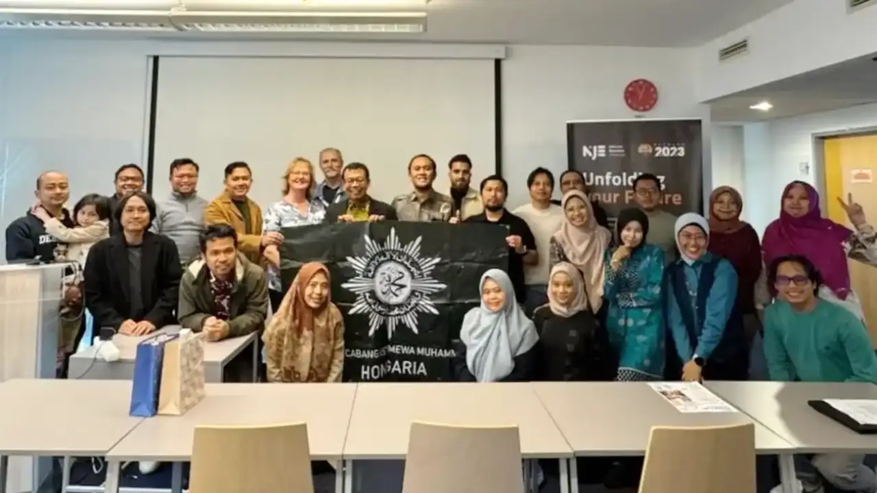 PCIM Hungaria Bumikan Islam Berkemajuan di Eropa