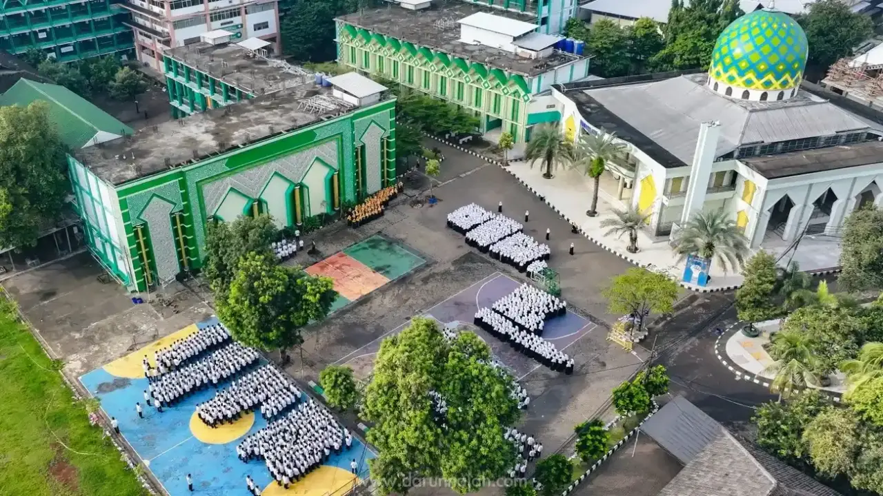 Perketat Izin Pesantren, Kemenag Wajibkan PBG, SLF, dan Ramah Anak