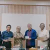 PWM Jatim Terima Hibah 140 Tablet Pintar